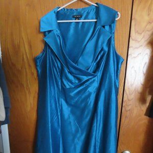 Le Bos Womens size 18W Teal Dress